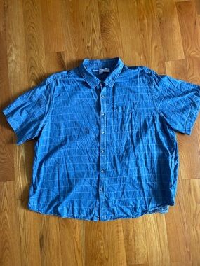 Old Navy Blue Short-Sleeve Button-Down Shirt